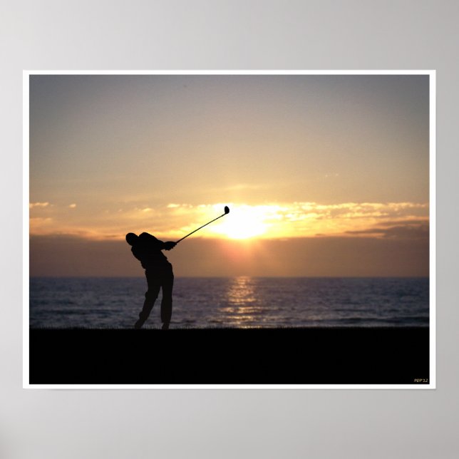 Poster Jouer Au Golf Au Coucher Du Soleil (Devant)