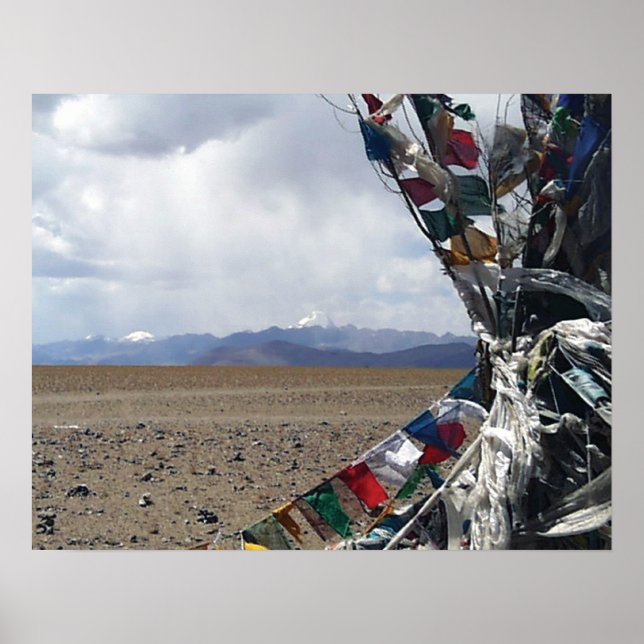 Poster Kailash First View Prayerflags en avant-plan (Devant)