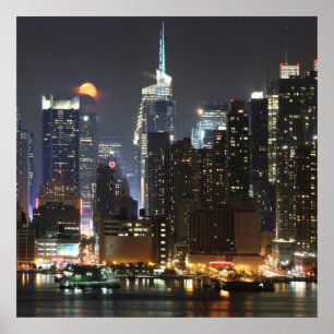 Poster La lune surplombe le centre-ville de New York.