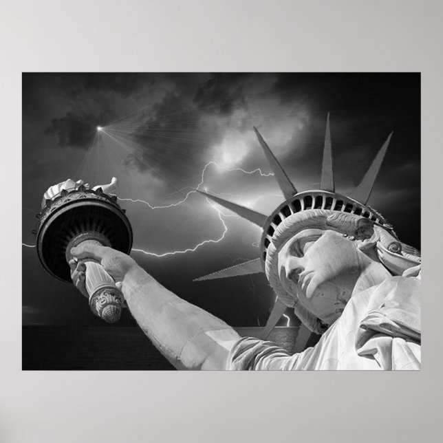 Poster Lady Liberty sous un ciel orageux (Devant)