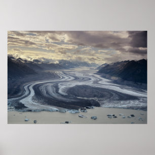 Poster Le glacier Lowell se jette dans la rivière Alsek à