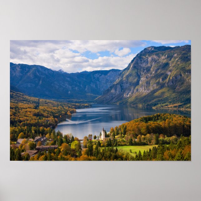 Poster Le lac Bohinj en Slovénie en automne (Devant)