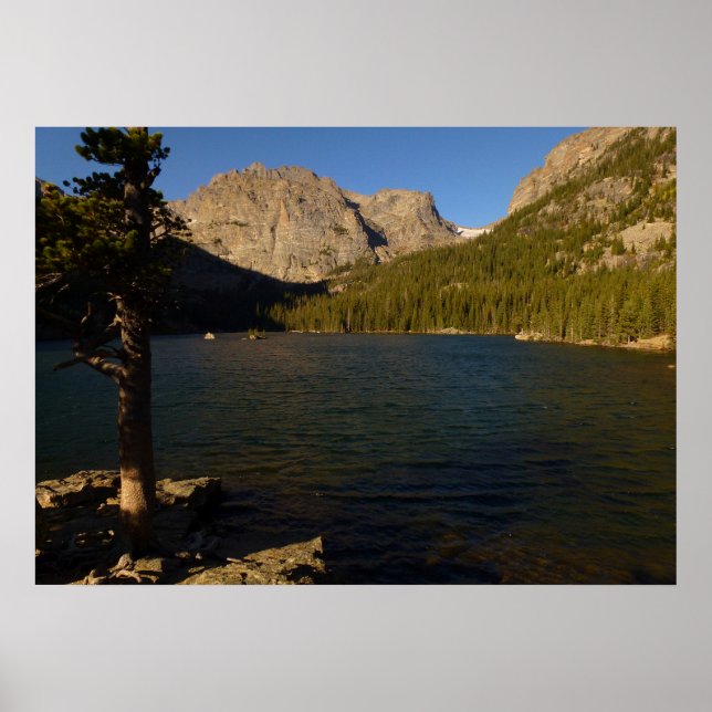 Poster Le Loch au Parc national des Rocheuses (Devant)