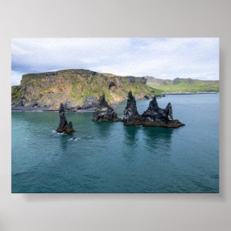 Poster Les formations rocheuses de Reynisdrangar en Islan