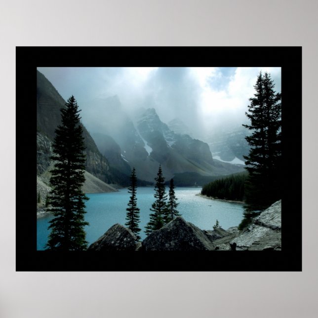 Poster Les nuages éclatent (frontière) (Devant)