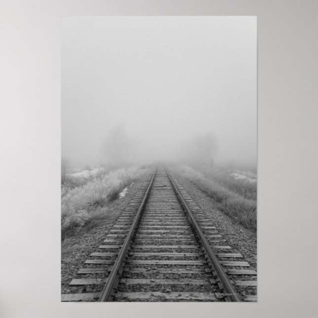 Poster les voies ferrées s'estompent dans le brouillard m (Devant)