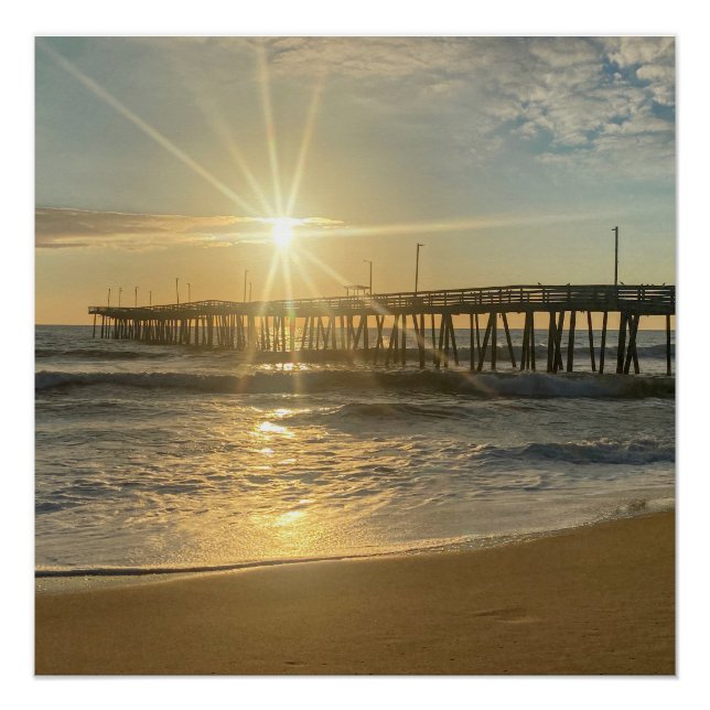 Poster Lever de soleil stupéfiant à Virginia Beach Pier - (Devant)