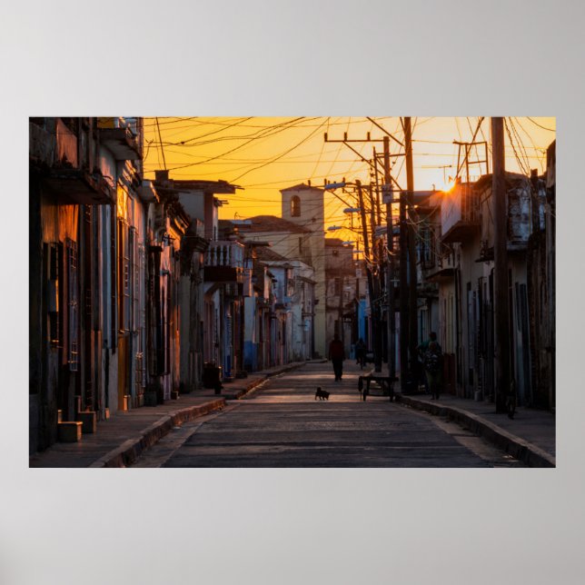 Poster Lever de soleil sur la rue Camaguey City, Camaguey (Devant)
