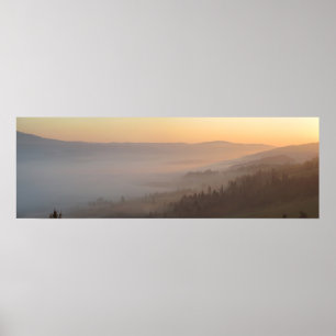Poster Lever du soleil dans les montagnes du Pieniny