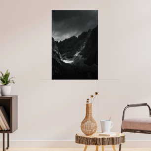 Poster Lumière du soleil à travers des nuages sombres