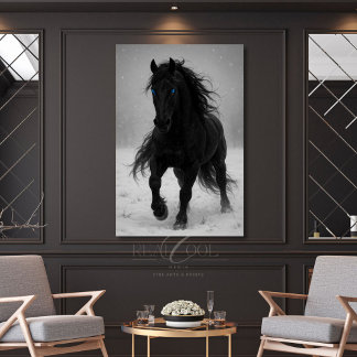 Poster Majestic Black Stallion dans Dreamy Winter Paysage