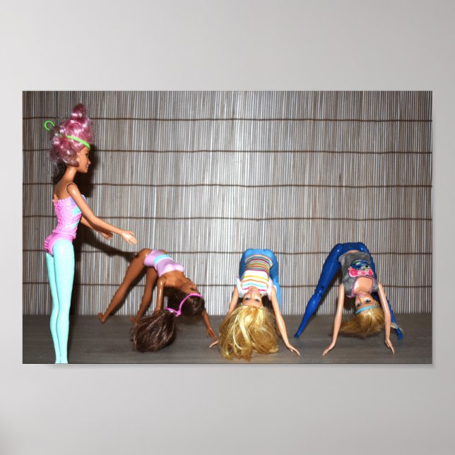 Poster Mannequins faisant de l'exercice. (Devant)