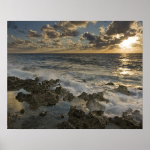 Poster Mer des Caraïbes, Îles Caïmans. Vagues déferlantes
