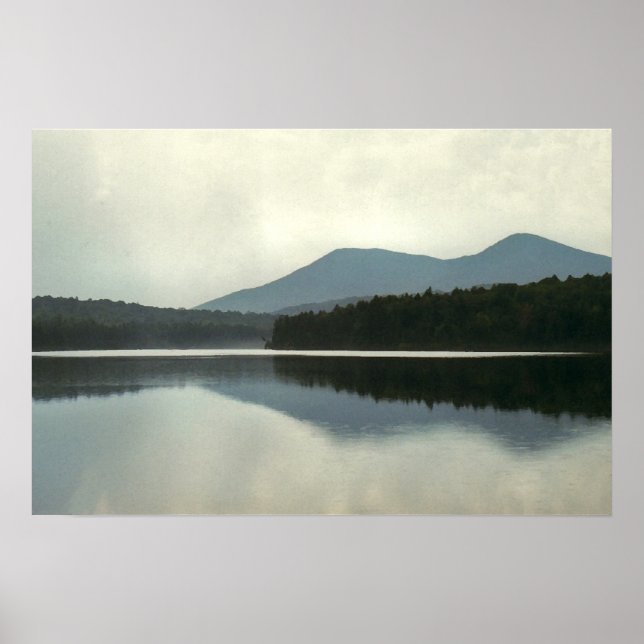 Poster Mountain Pond (Devant)