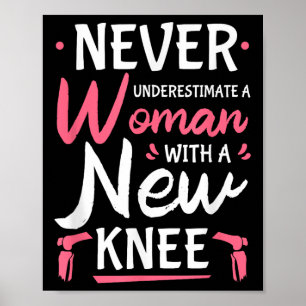 Poster Ne sous-estimez jamais une femme avec une nouvelle