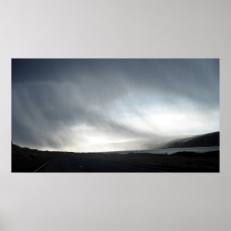 Poster Nuages de pluie et soleil sur l'eau3
