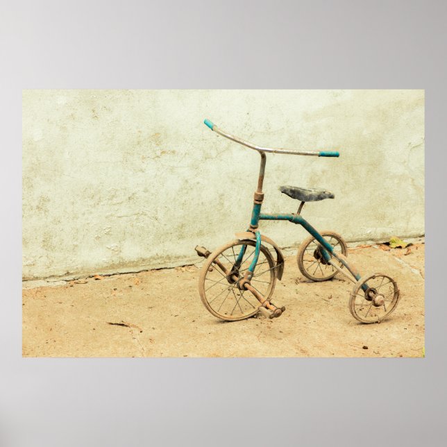 Poster Old Rusty Rickety Tricycle Retro (Devant)
