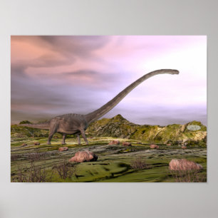 Poster Omeisaurus marchant dans le désert par coucher du