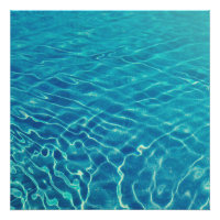 Ondulations et motifs de vagues sur de l'eau crist