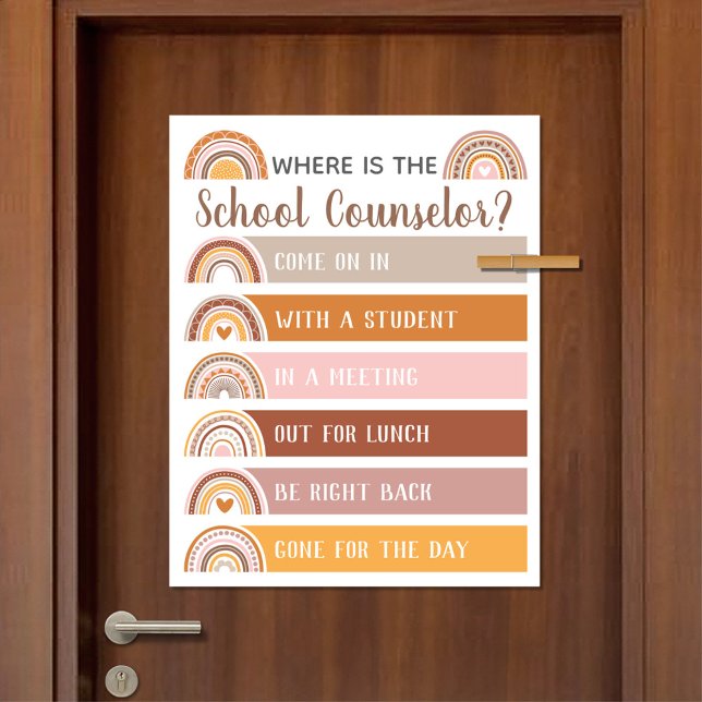Poster Où est la porte du bureau du conseiller scolaire S (Where Is The School Counselor Office Door Sign in Boho Rainbow Design)