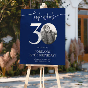 Poster Panneau de bienvenue pour 30 ans Regardez qui a