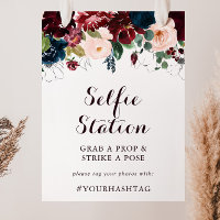Panneau de station de selfie automnal illustré à l