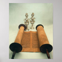 Parchemin Torah avec les finitions de la couronne 
