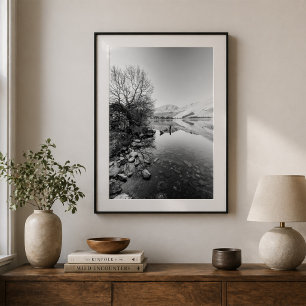 Poster Paysage de lac reflété avec montagnes
