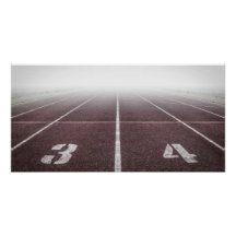 Photo de brouillard de la piste d'athlétisme
