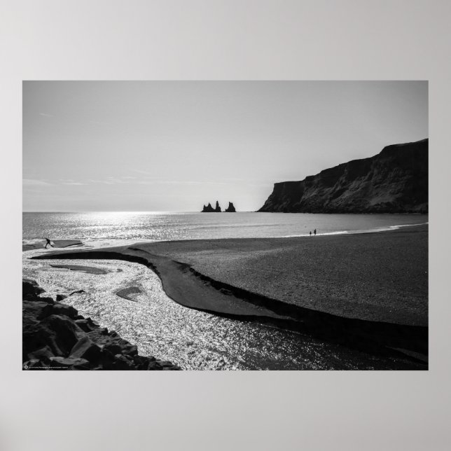 Poster Plage de sable noir, Reynisfjara - Islande (Devant)