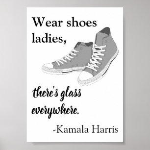 Poster Porter des chaussures dames Il y a du verre Kamala