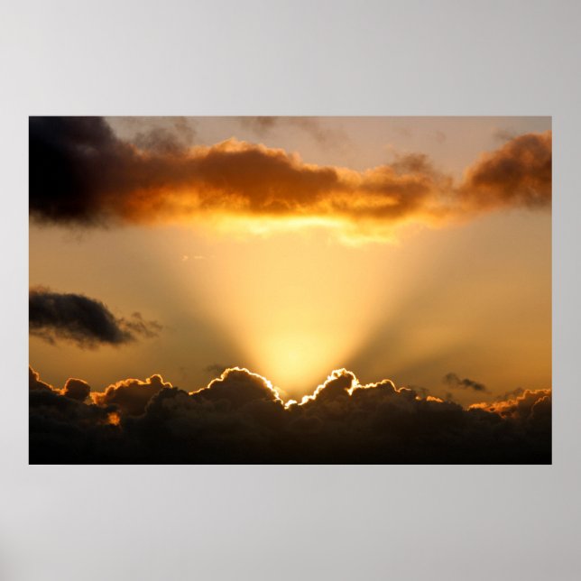 Poster Rayons de soleil et nuages sombres (Devant)