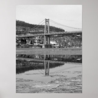 Poster Réflexion de la tour Icy Bridge