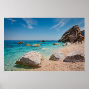 Poster Rochers sur la plage de Cala Mariolu en Sardaigne,