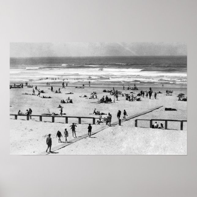 Poster Rockaway, Oregon Beach Scene and Swimmers (Devant)