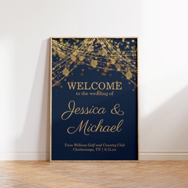 Poster Rustique Glam Marine Blue Gold Mariage Bienvenue (Rustic glam navy blue and gold string light wedding welcome poster)