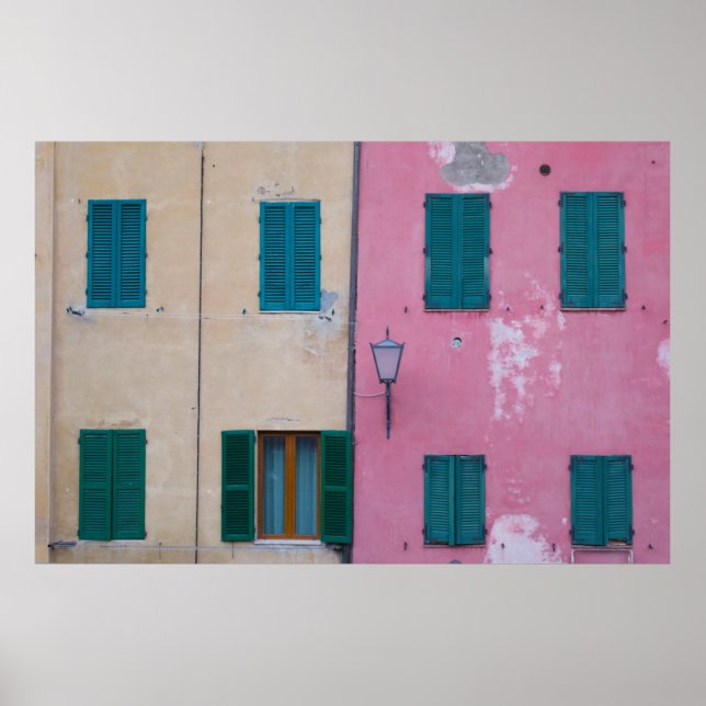 POSTER SCONCE EXTÉRIEURE NOIRE SUR MUR PEINT ROSE (Devant)