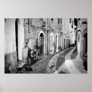 Poster Scooter in a street in Italy in black and white