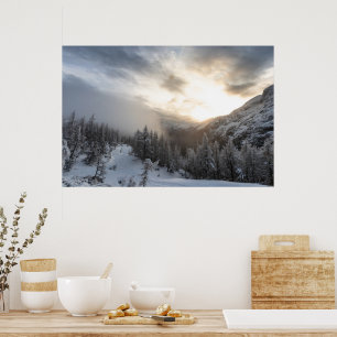 Poster Soleil brillant dans un paysage hivernal époustouf