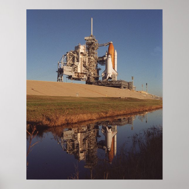 Poster Space Shuttle Endeavor se prépare pour le lancemen (Devant)