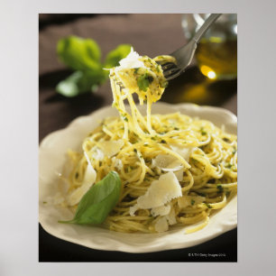Poster Spaghetti avec le basilic et parmesan de plat,