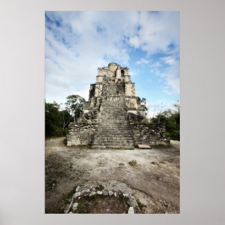 Poster Temple sur le site archéologique de Muyil. El Cast