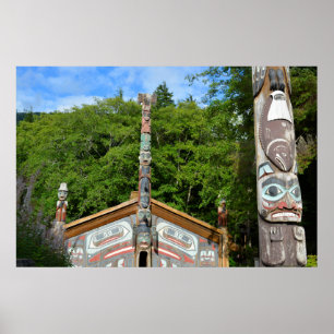 Poster Totem Poles And Hut, Alaska