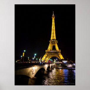 Poster Tour Eiffel par nuit plus d'affiche à Paris,