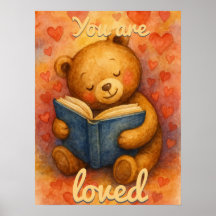 Tu es aimé – Ours en peluche à l'aquarelle lisant