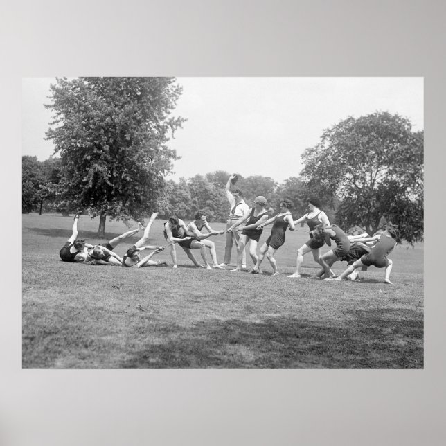 Poster Tug-of-War, 1920 (Devant)