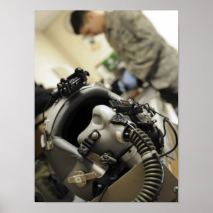 Poster Un casque d'équipage de conduite entièrement assem