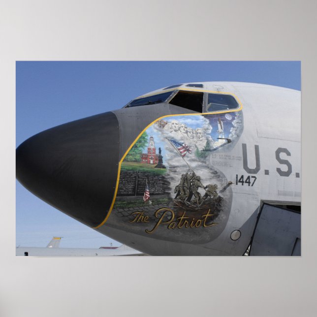 Poster Un KC-135 Stratotankeraffichant un nez patriotique (Devant)