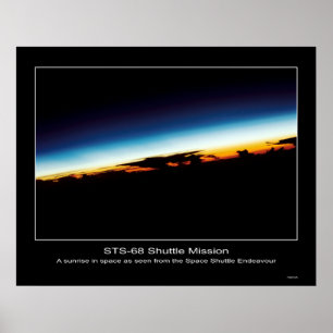 Poster Un lever de soleil vu de l'effort de navette