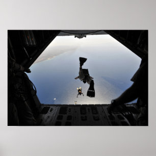Poster Un parachutiste de l'armée de l'air américaine sau